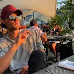 Meet your Posher, Steve